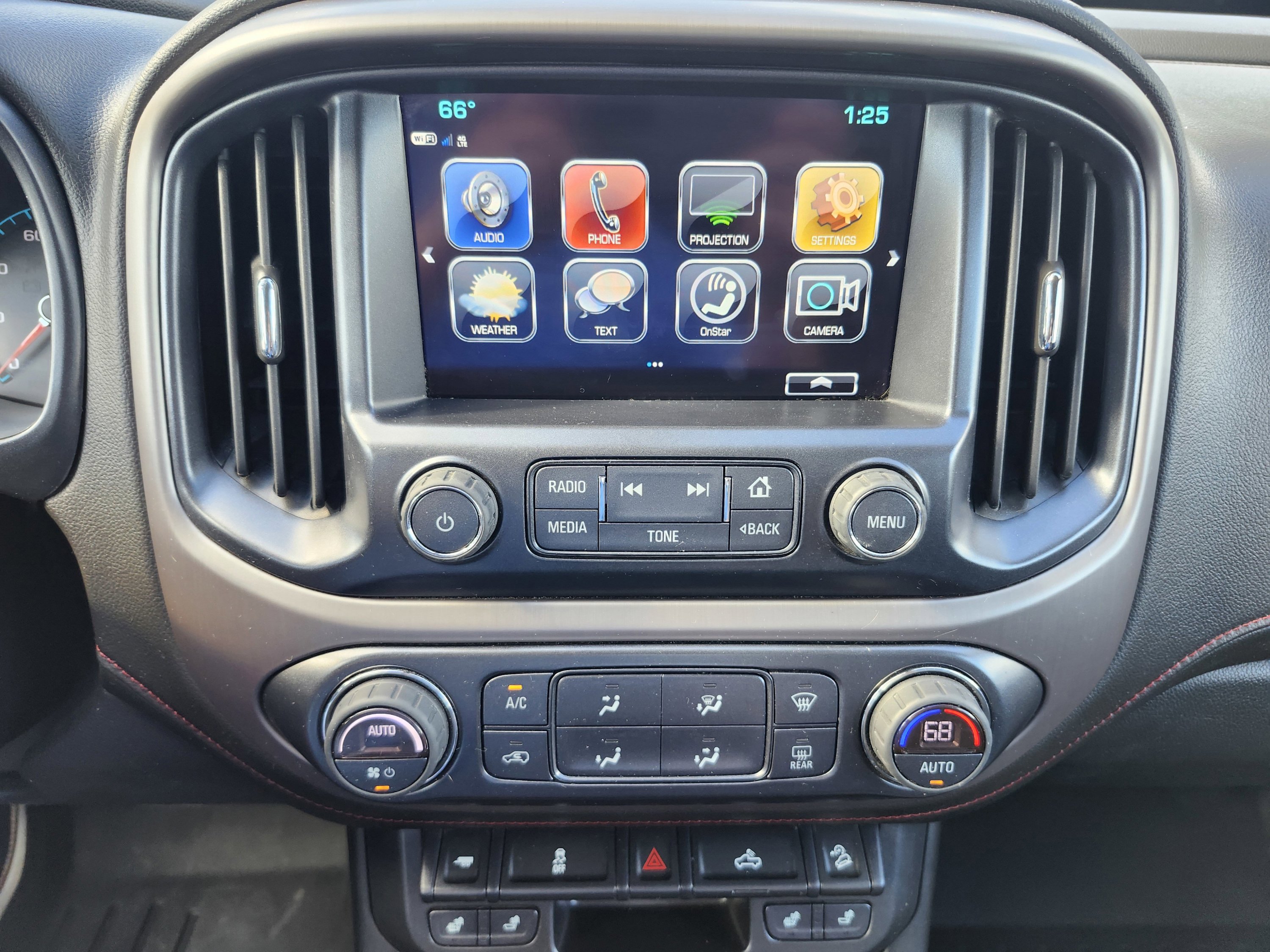 Used 2018 GMC Canyon All Terrain w/ Trailering Package image 22