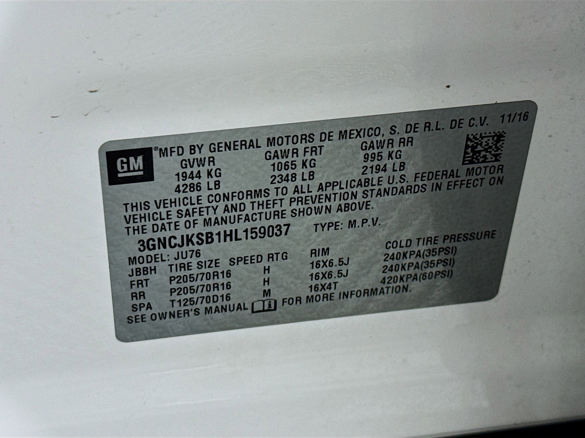 Used 2017 Chevrolet Trax LS image 37