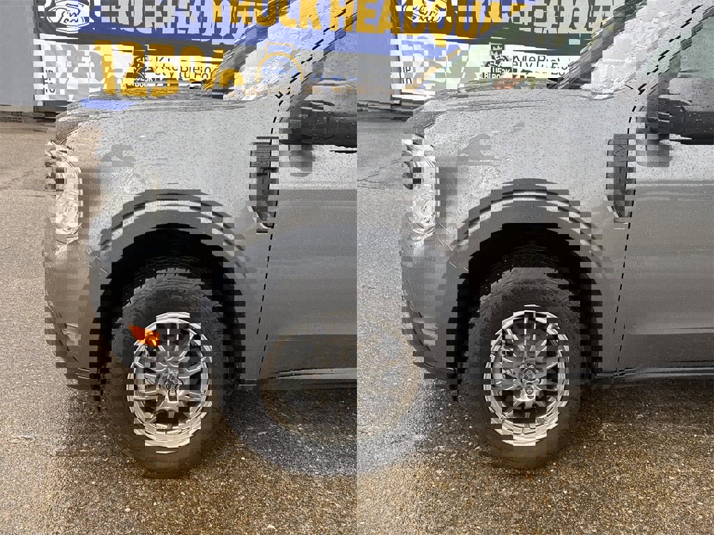 Used 2022 Ford Maverick XL image 9