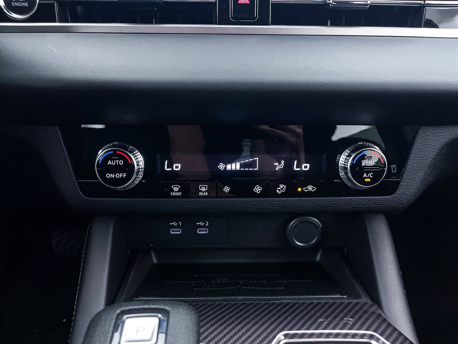 New 2025 Mitsubishi Outlander ES image 16