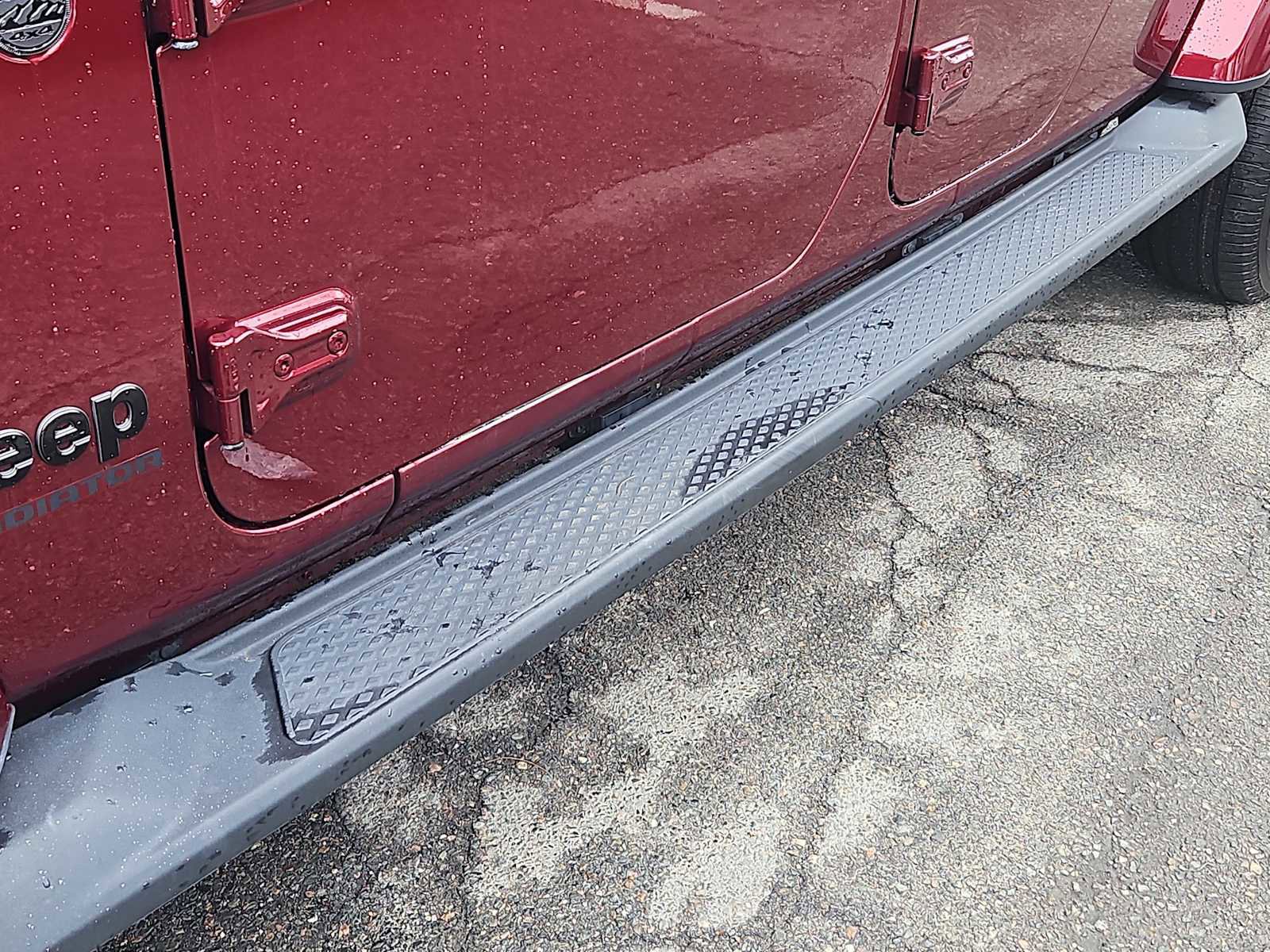 Used 2021 Jeep Gladiator Overland AWD/4WD image 23