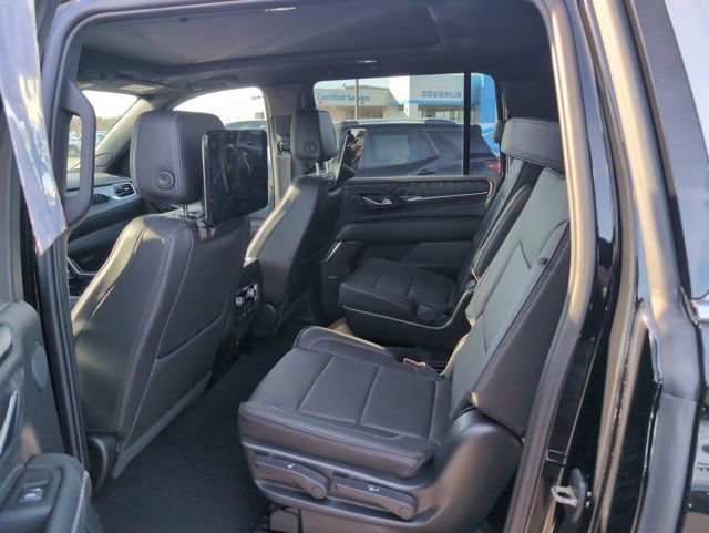 Used 2023 GMC Yukon XL Denali w/ Denali Reserve Package image 10