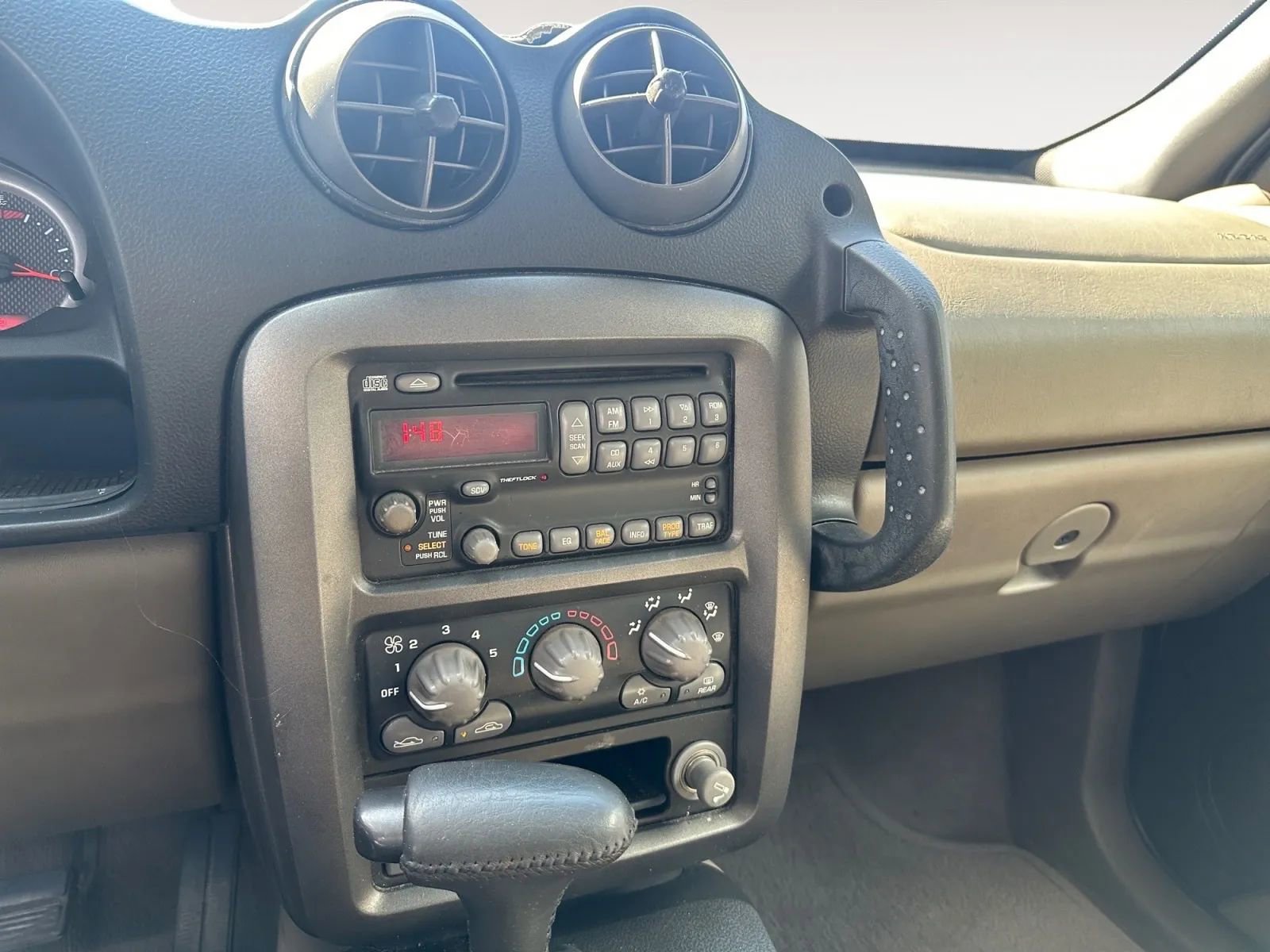 Used 2001 Pontiac Aztek GT w/ Opt Pkg 1 image 11