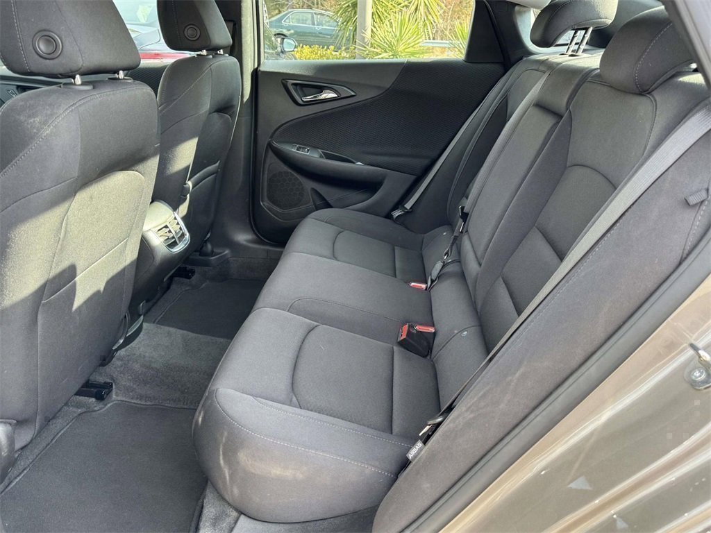 Used 2024 Chevrolet Malibu LT image 16
