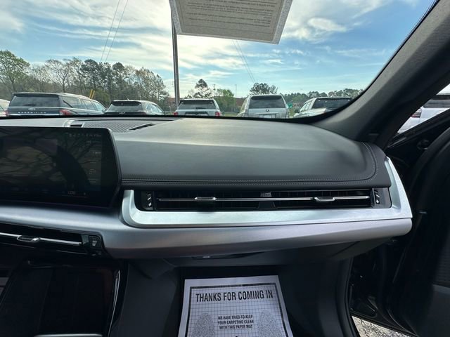 Used 2023 BMW X1 xDrive28i w/ Convenience Package image 16