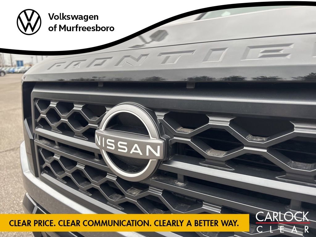 Used 2023 Nissan Frontier SV w/ Midnight Edition Package image 11