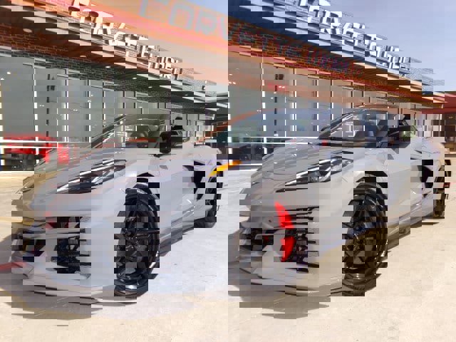 Used 2025 Chevrolet Corvette E-Ray w/ Stealth Interior Trim Package video 1