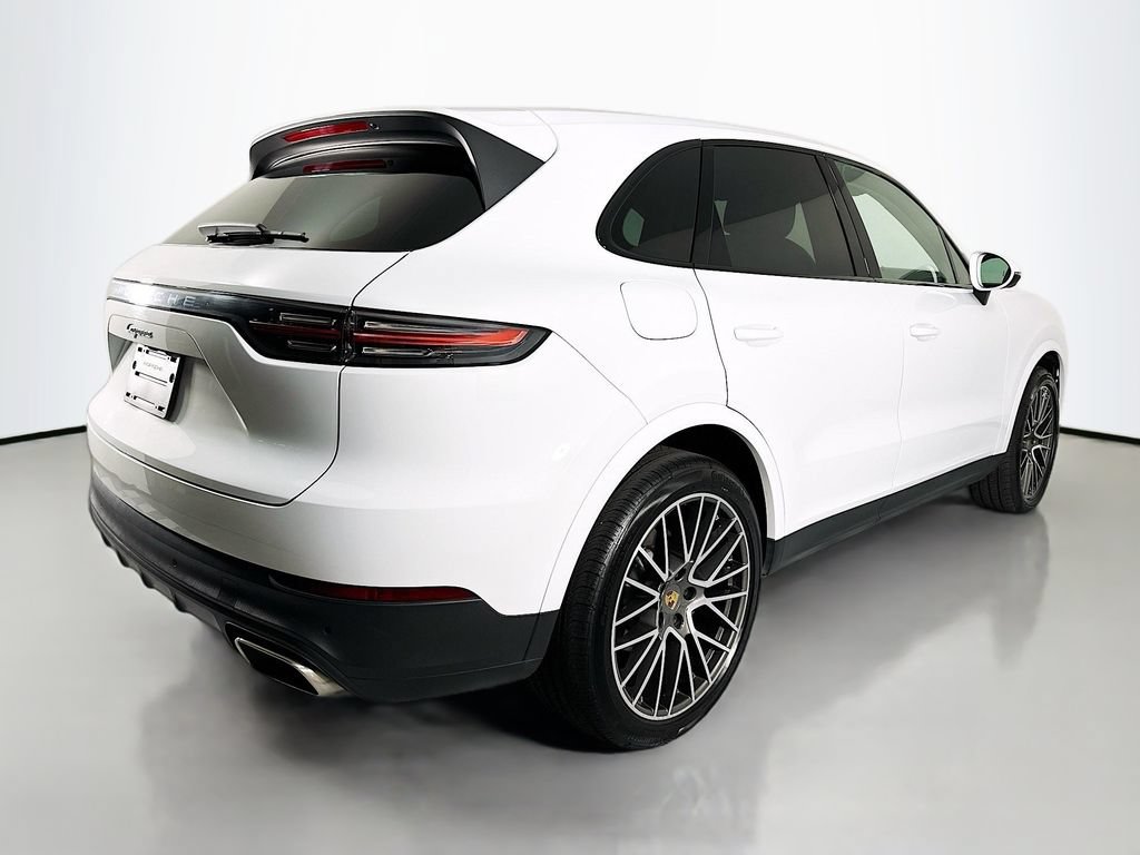 Certified 2022 Porsche Cayenne AWD/4WD image 9