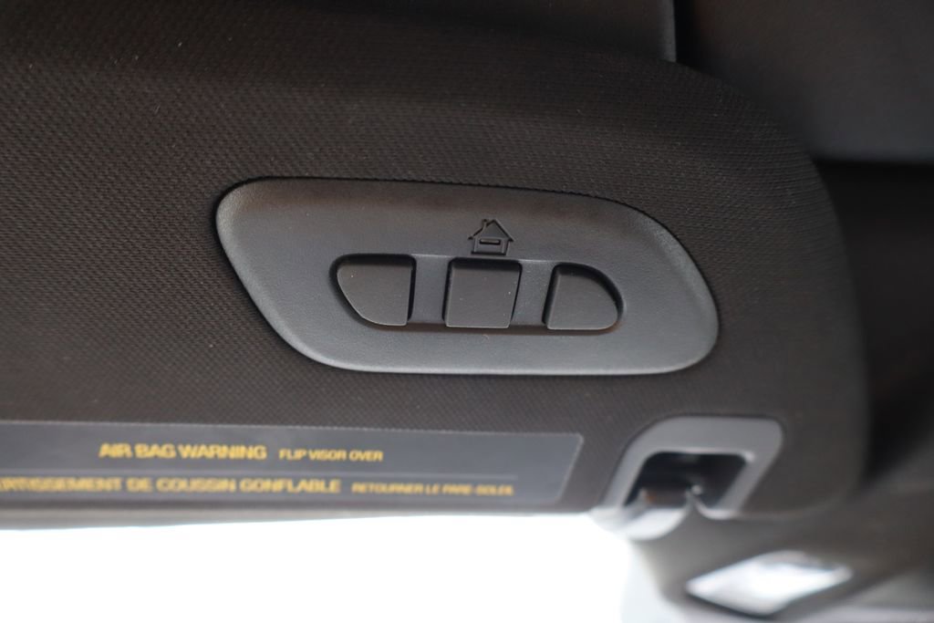 Used 2024 Chevrolet Corvette Stingray w/ Z51 Performance Package image 23