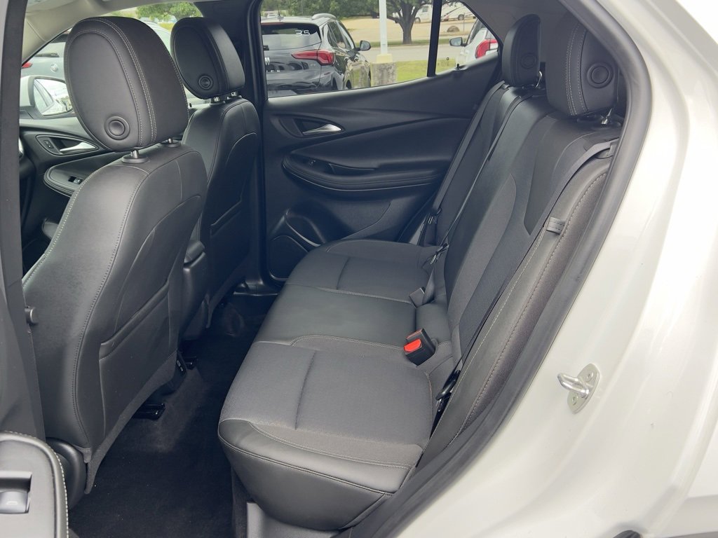 Used 2024 Buick Encore GX Preferred image 16