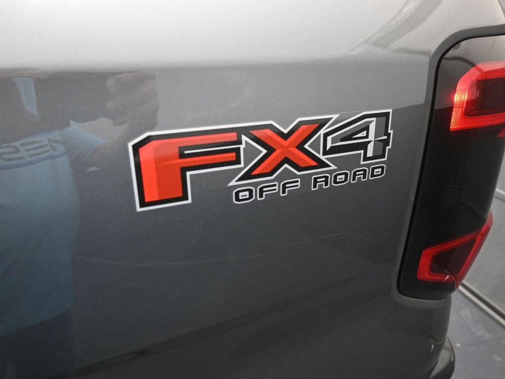 Used 2025 Ford Ranger XLT w/ FX4 Off-Road Package image 2