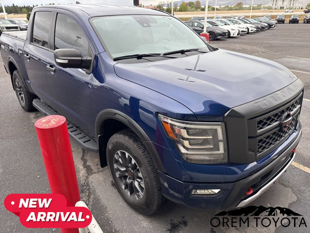 Used 2023 Nissan Titan PRO-4X w/ Pro-4x Convenience Package image 16
