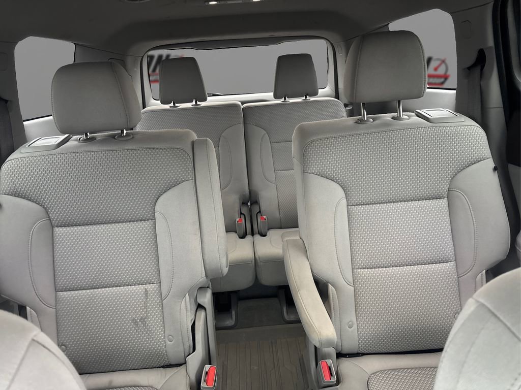 Used 2023 GMC Acadia SLE w/ Driver Convenience Package image 19