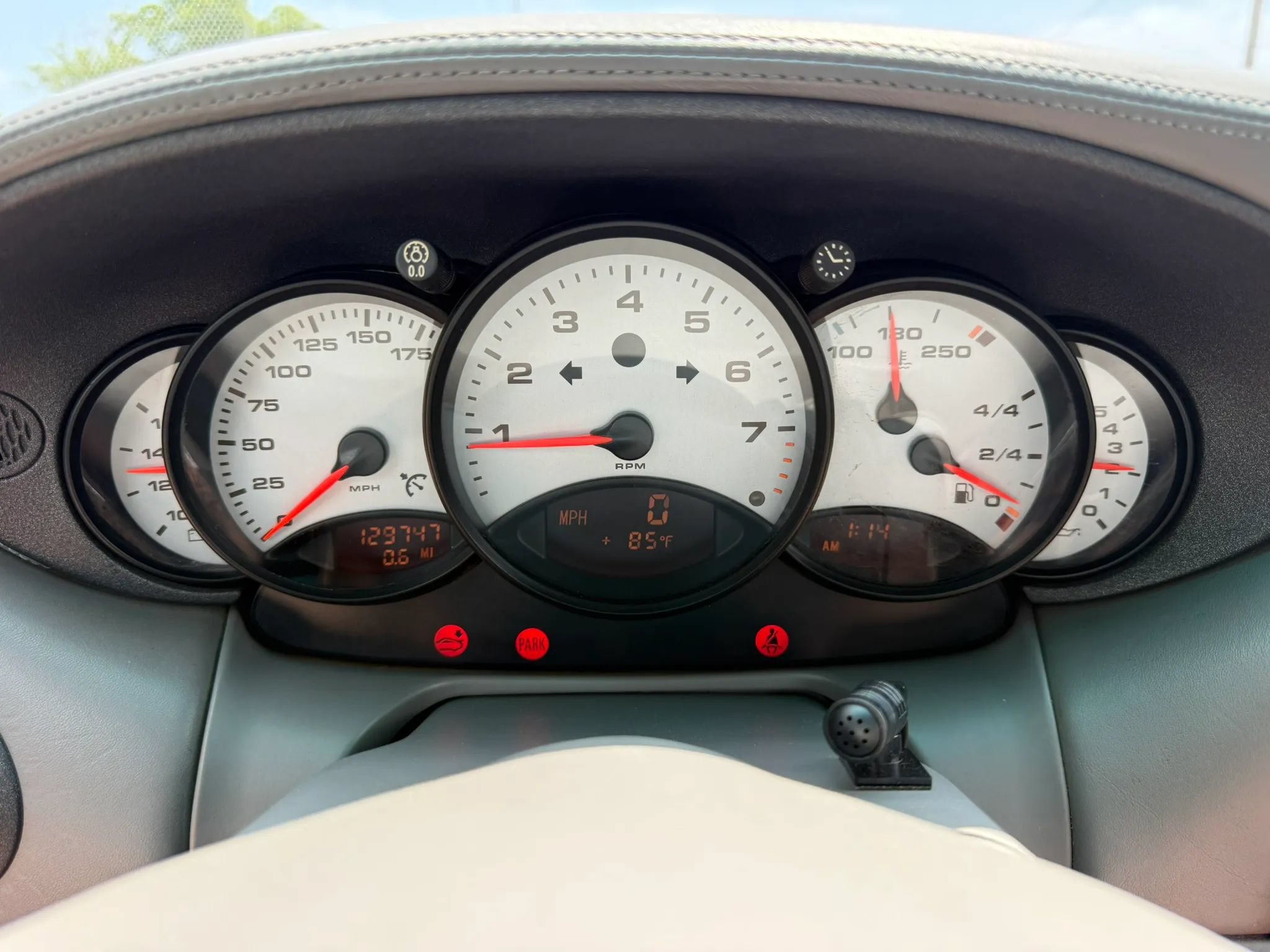 Used 1999 Porsche 911 Cabriolet image 19