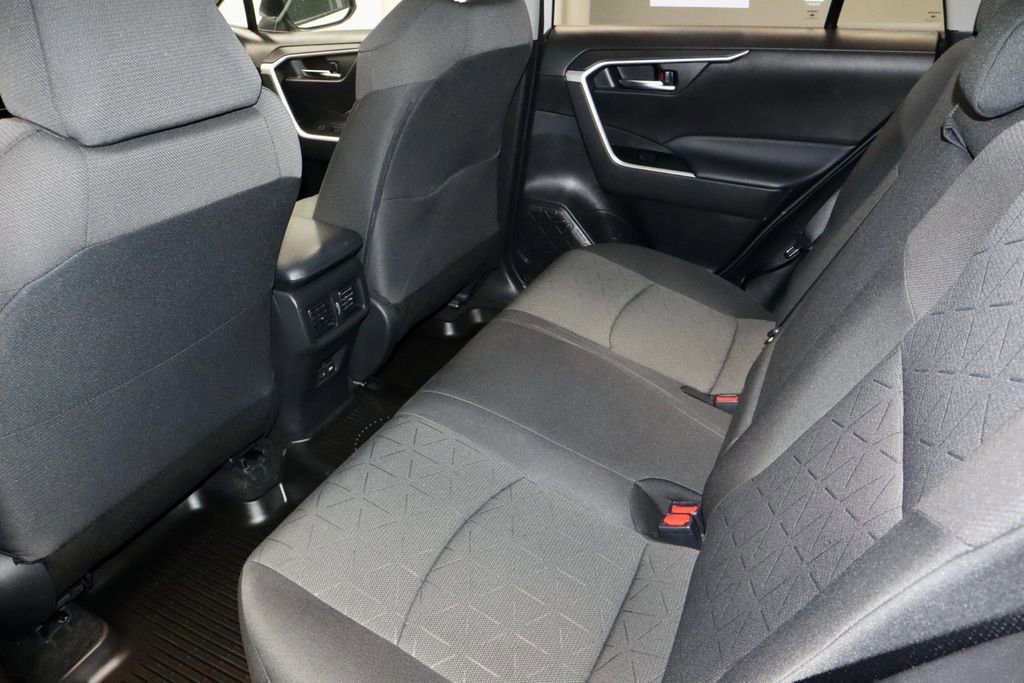 Used 2023 Toyota RAV4 XLE w/ Convenience Package image 21