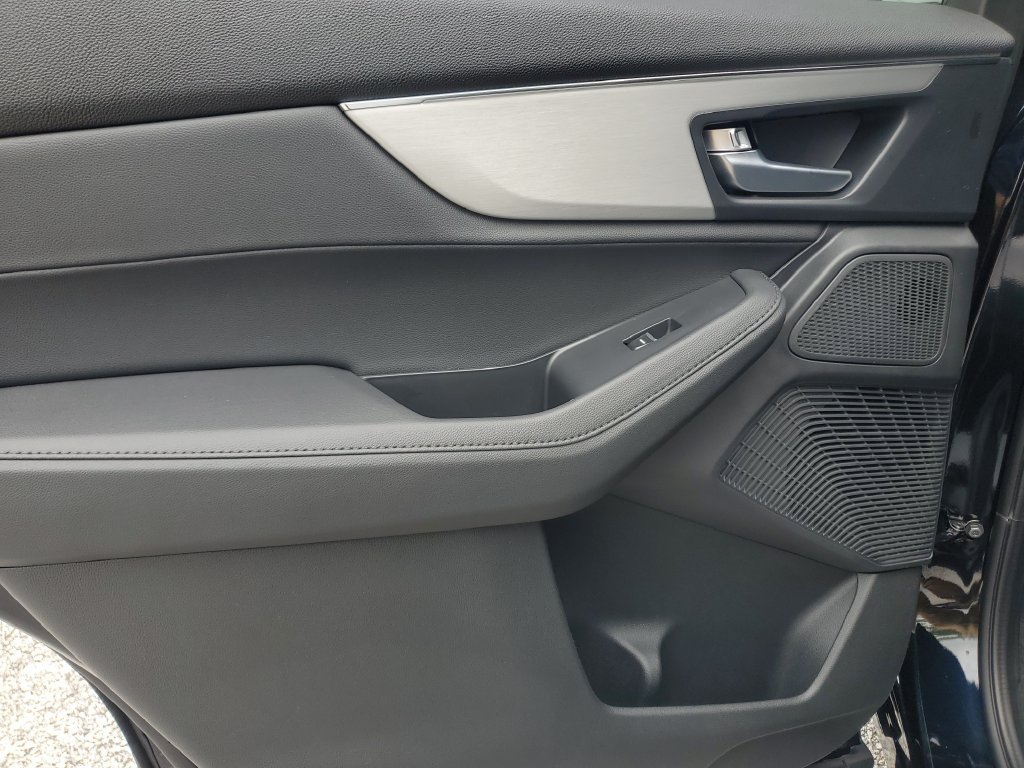 New 2026 Acura MDX SH-AWD image 16