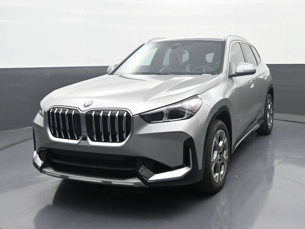 New 2026 BMW X1 xDrive28i w/ Technology Package