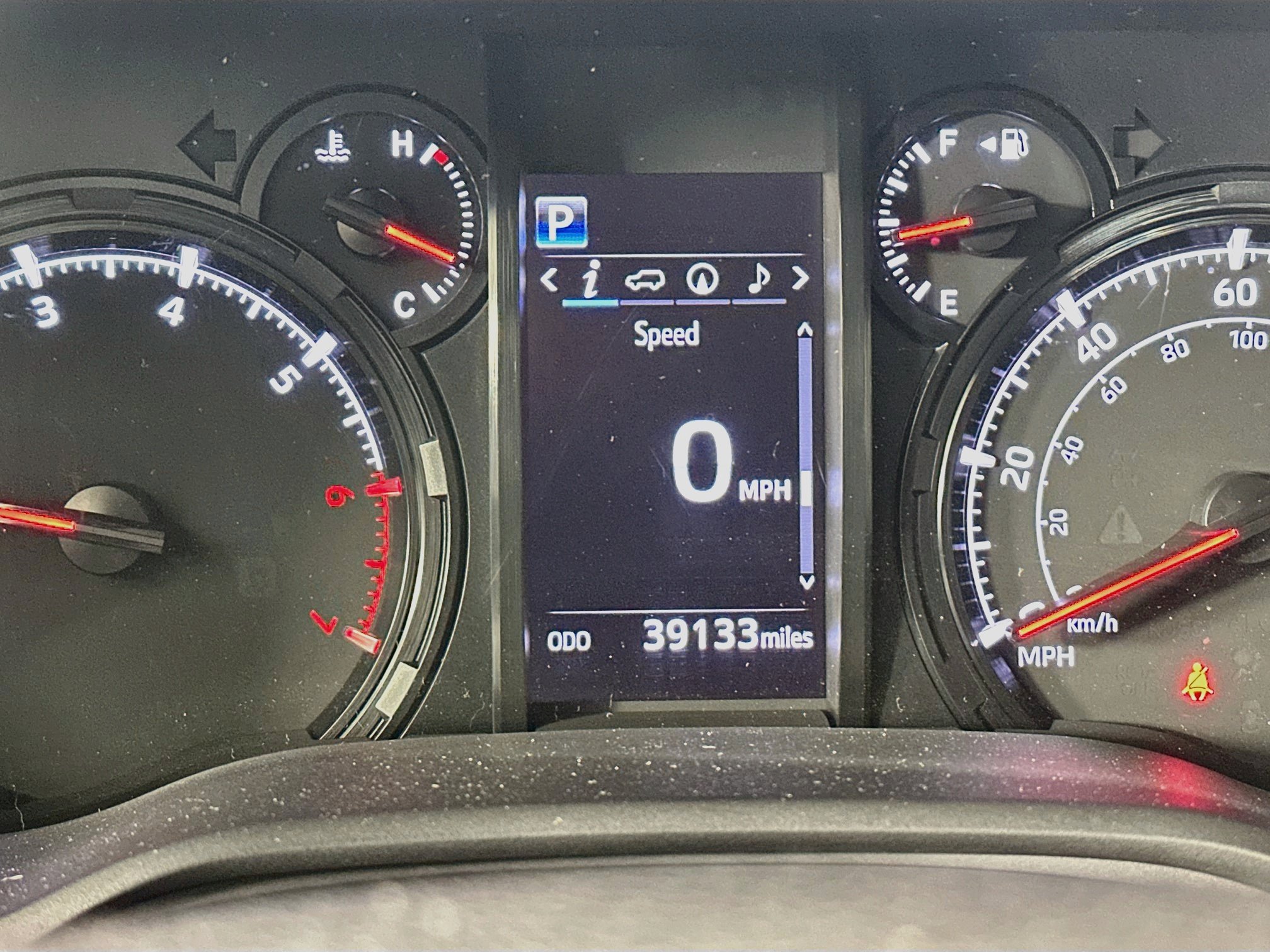 Used 2022 Toyota 4Runner Trail Special Edition AWD/4WD image 18