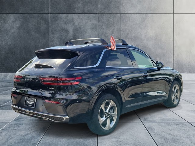 Certified 2026 Genesis GV70 2.5T AWD/4WD image 4