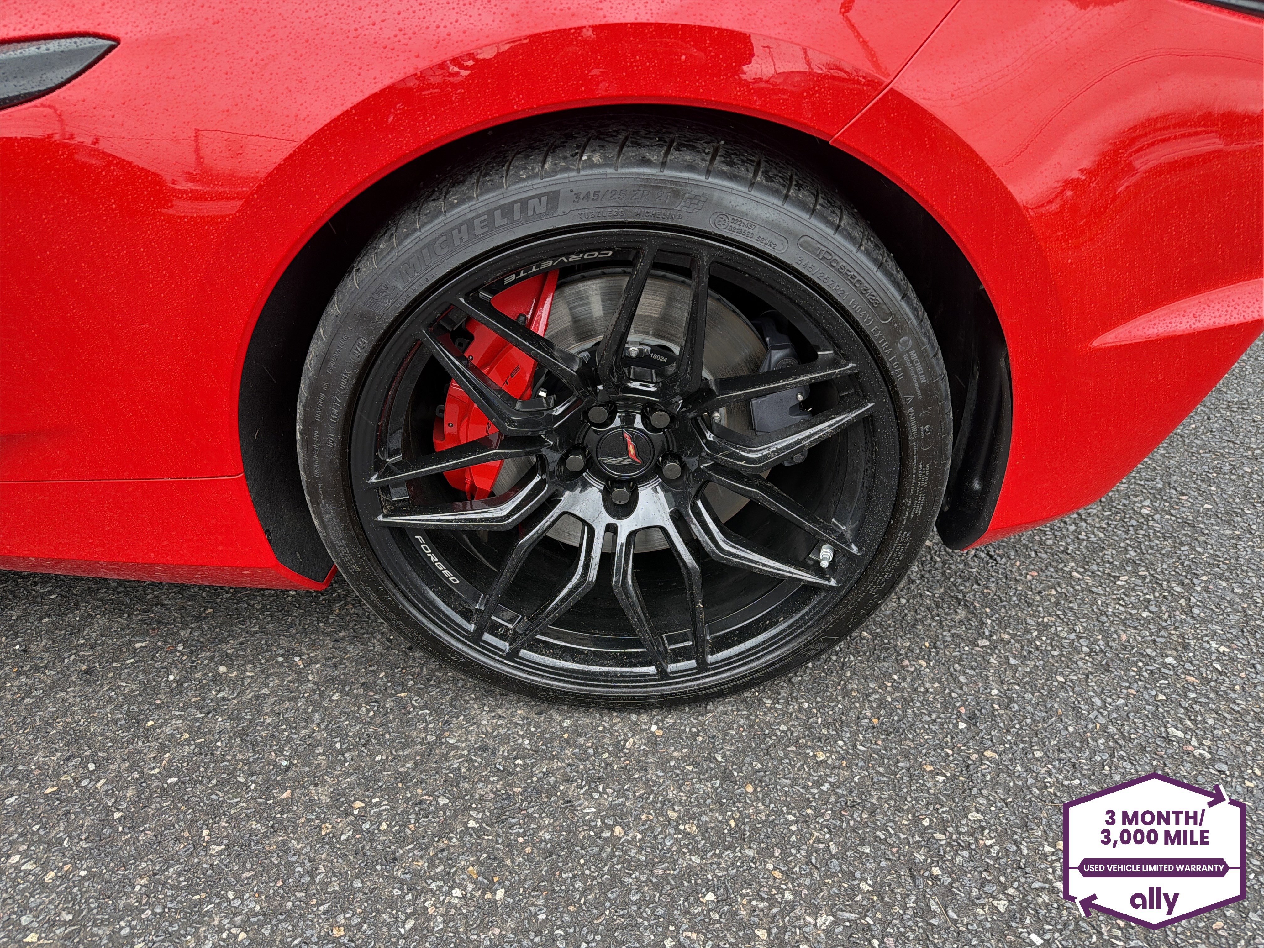 Used 2024 Chevrolet Corvette Z06 RWD image 25