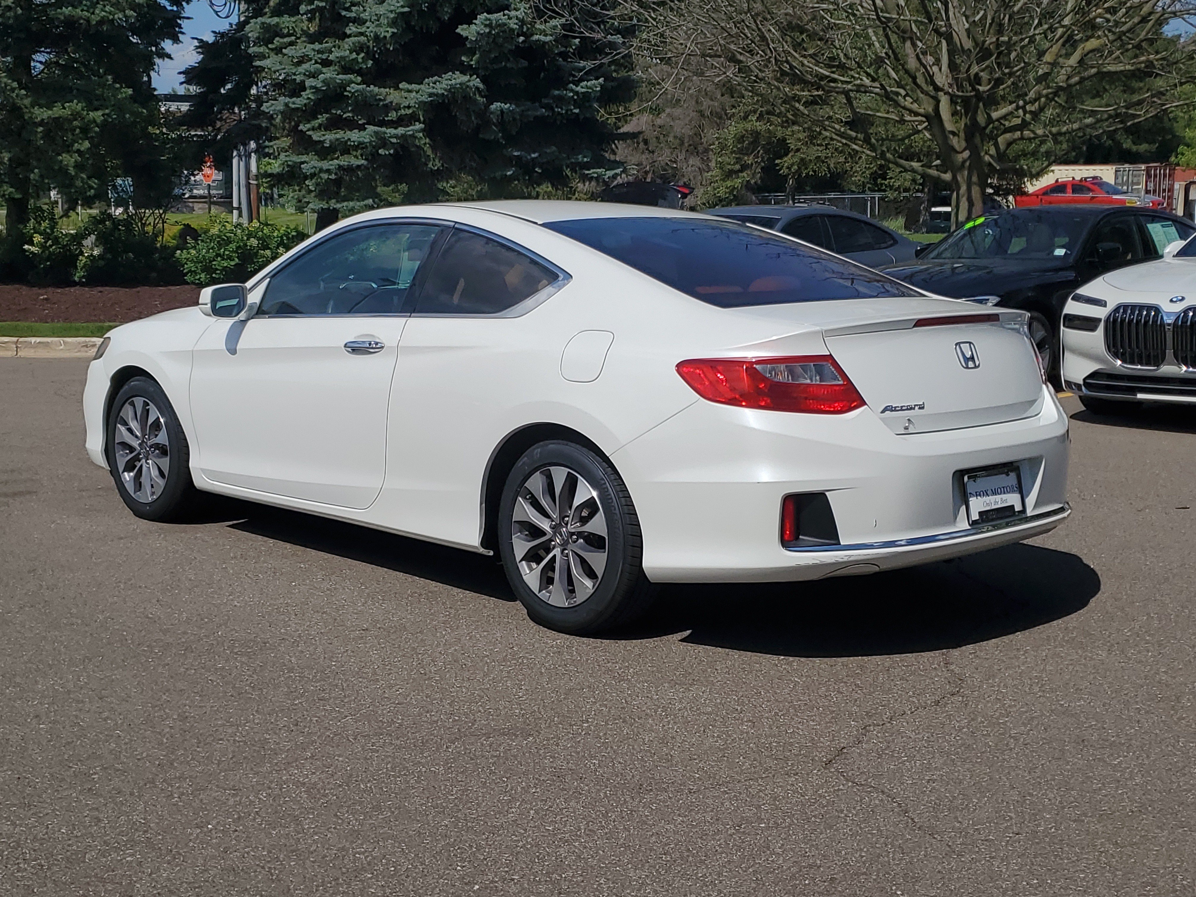 Used 2015 Honda Accord EX image 4