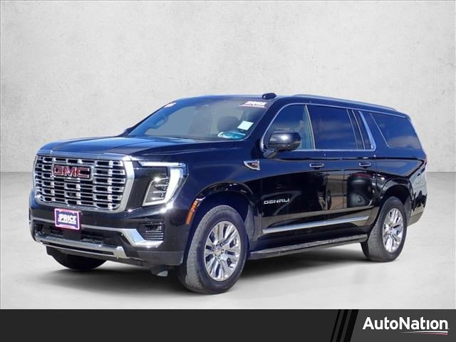 Used 2025 GMC Yukon XL Denali AWD/4WD image 1