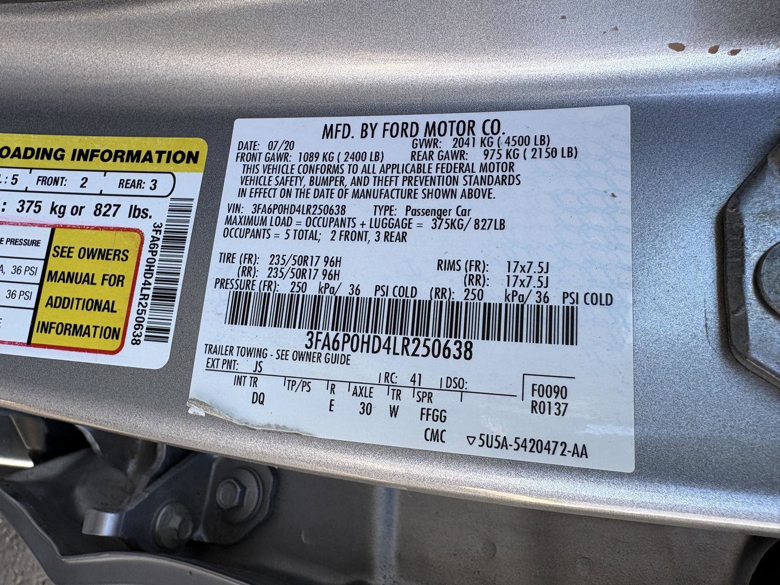 Used 2020 Ford Fusion SE image 17