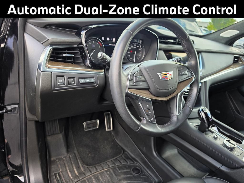Used 2023 Cadillac XT5 Premium Luxury w/ Platinum Package AWD/4WD image 12