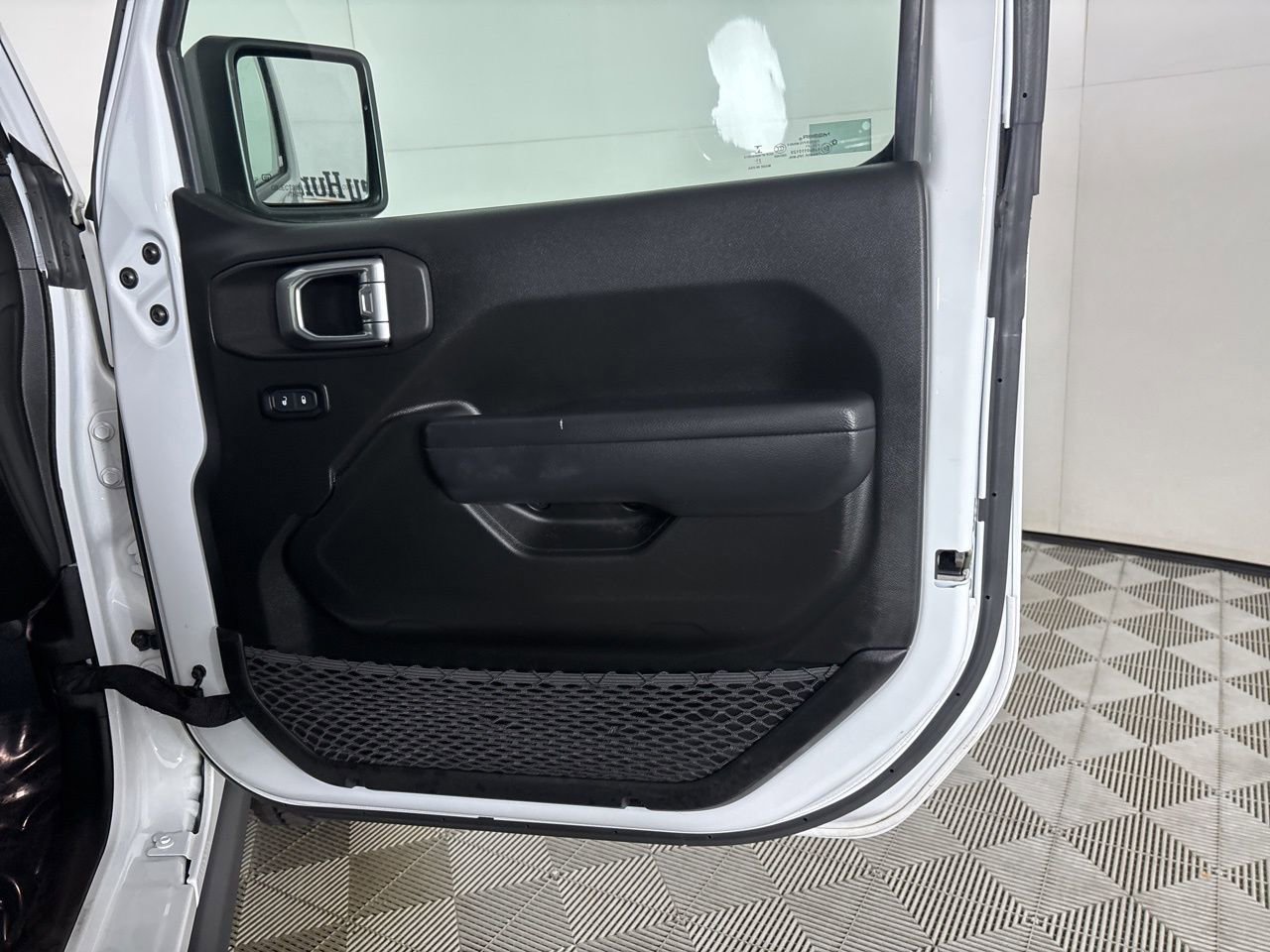 Used 2022 Jeep Wrangler Rubicon image 22