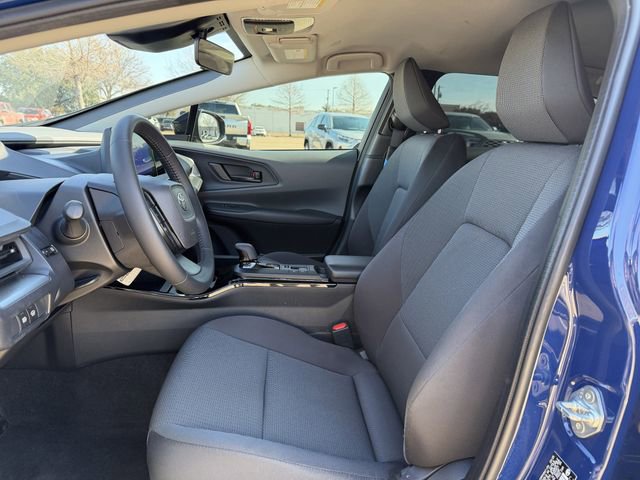 Used 2025 Toyota Prius LE image 23