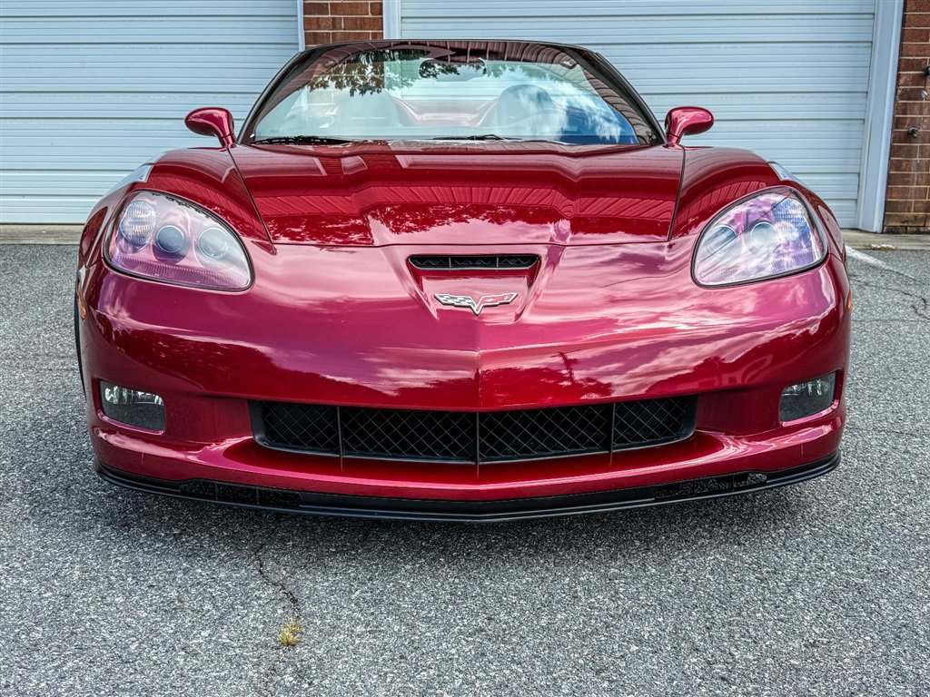 Used 2010 Chevrolet Corvette Grand Sport w/ Preferred Equipment Group RWD image 14