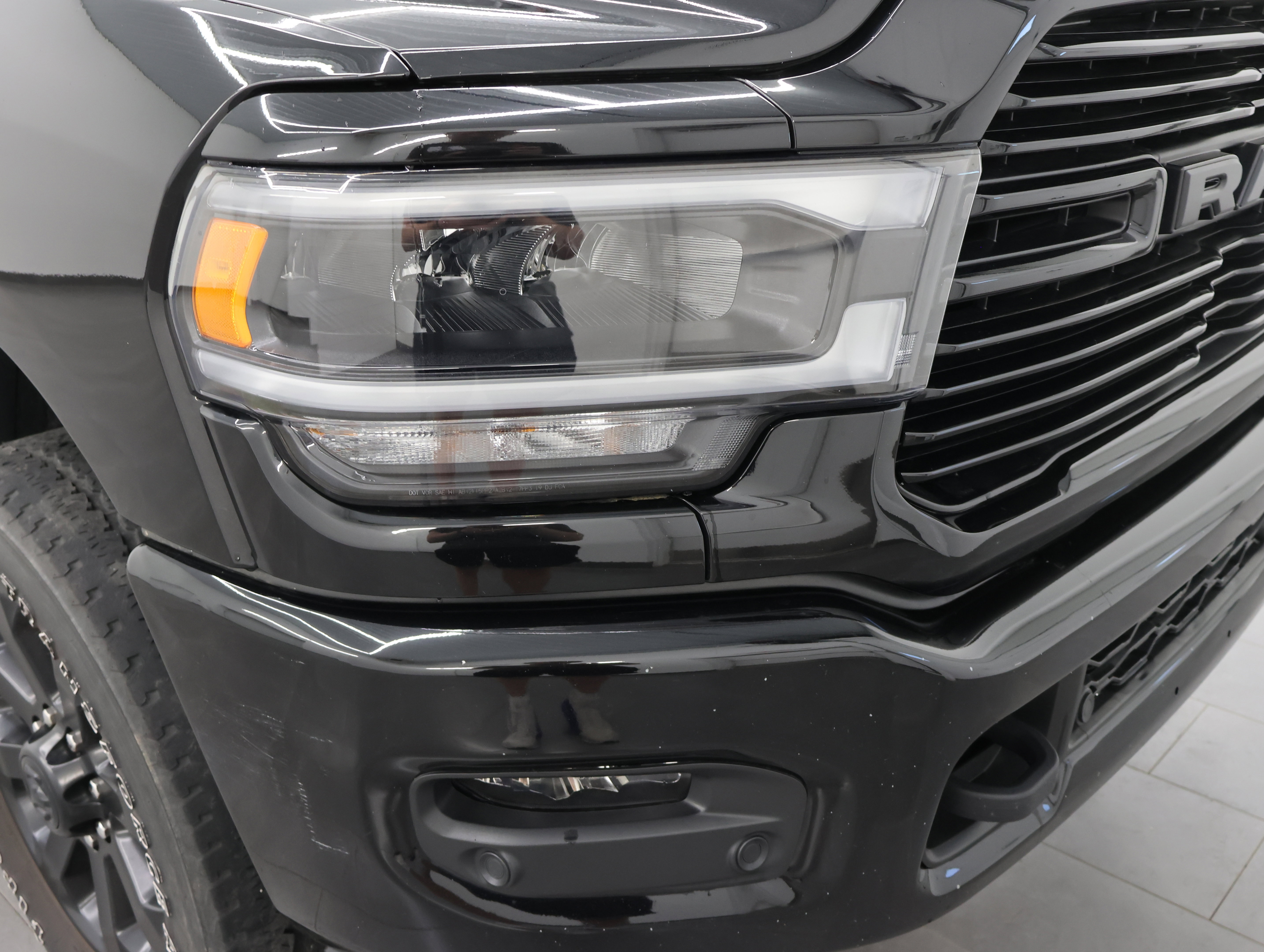Used 2024 RAM 3500 Laramie w/ Night Edition AWD/4WD image 22