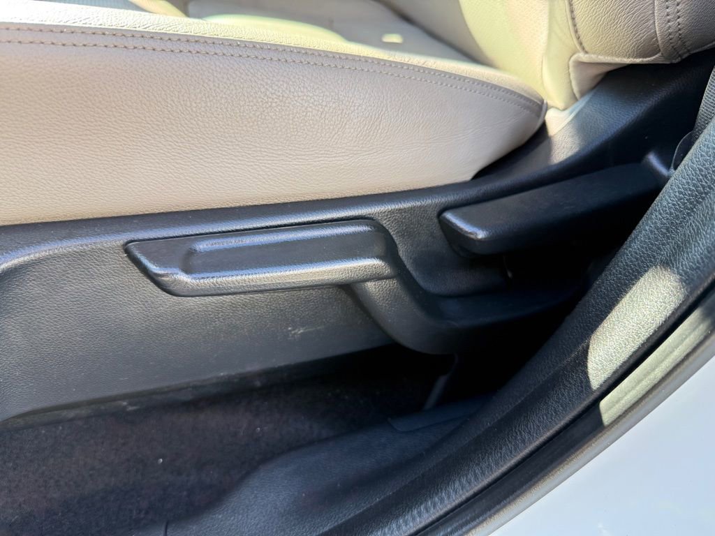 Used 2021 Honda HR-V EX-L image 25