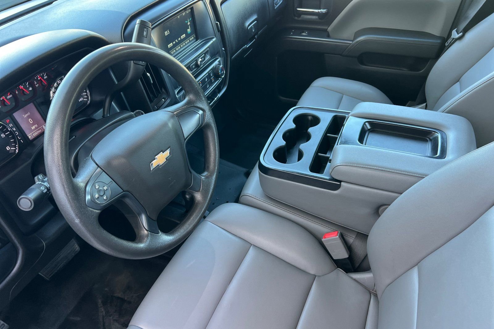 Used 2019 Chevrolet Silverado 3500 W/T AWD/4WD image 7