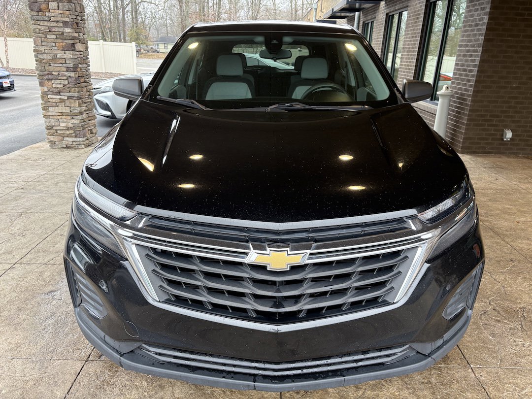 Used 2022 Chevrolet Equinox LS image 4