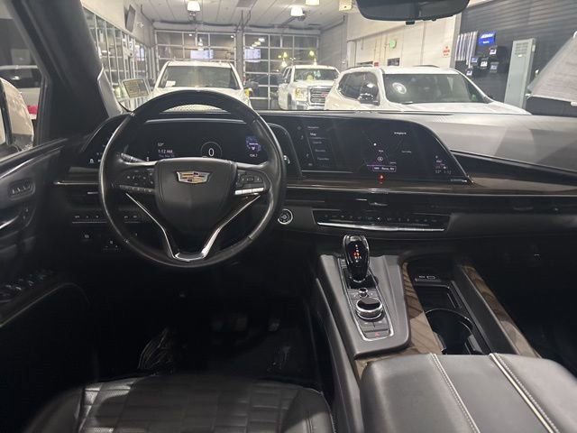 Used 2024 Cadillac Escalade Premium Luxury Platinum image 37