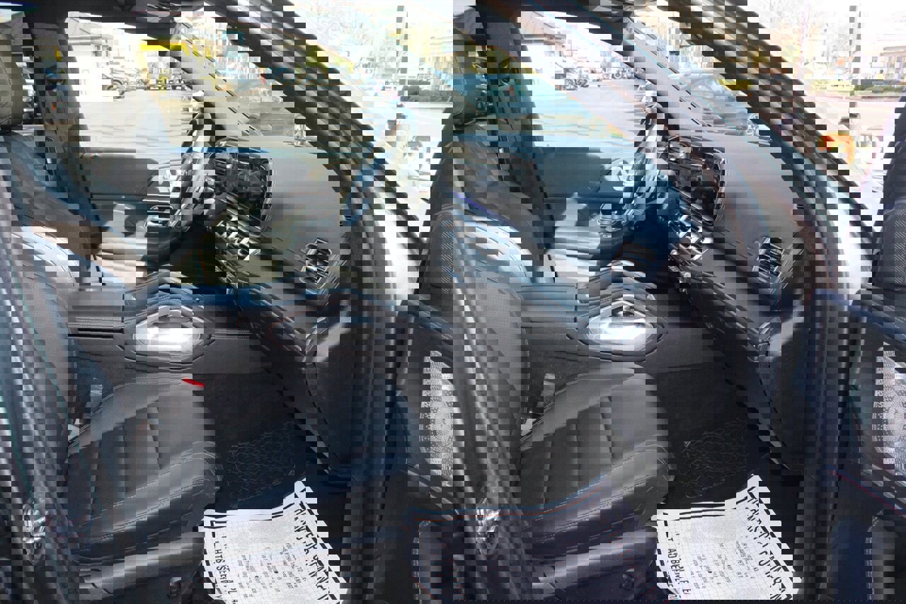 Used 2021 Mercedes-Benz GLS 450 4MATIC image 15