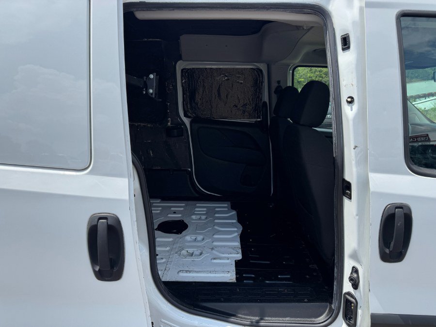 Used 2016 RAM ProMaster City Tradesman w/ Rear Back-up Camera Group FWD image 18