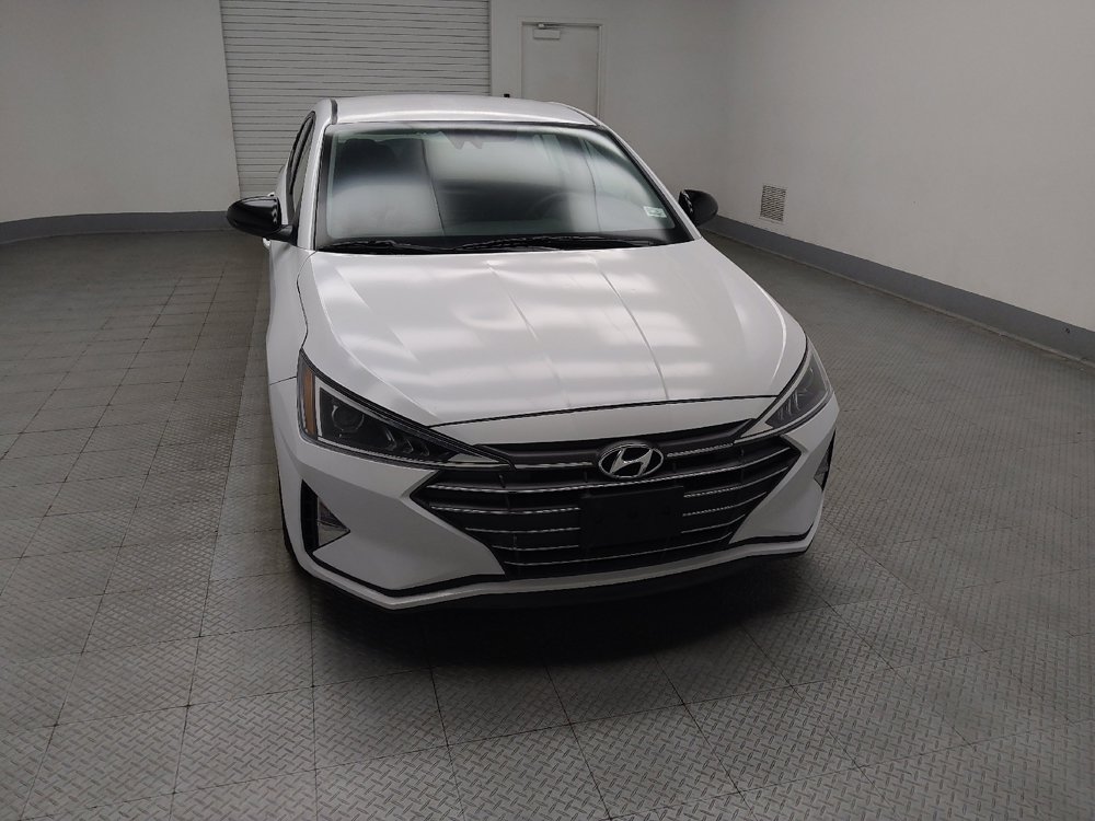 Used 2020 Hyundai Elantra SE w/ Cargo Package (C1) FWD image 14