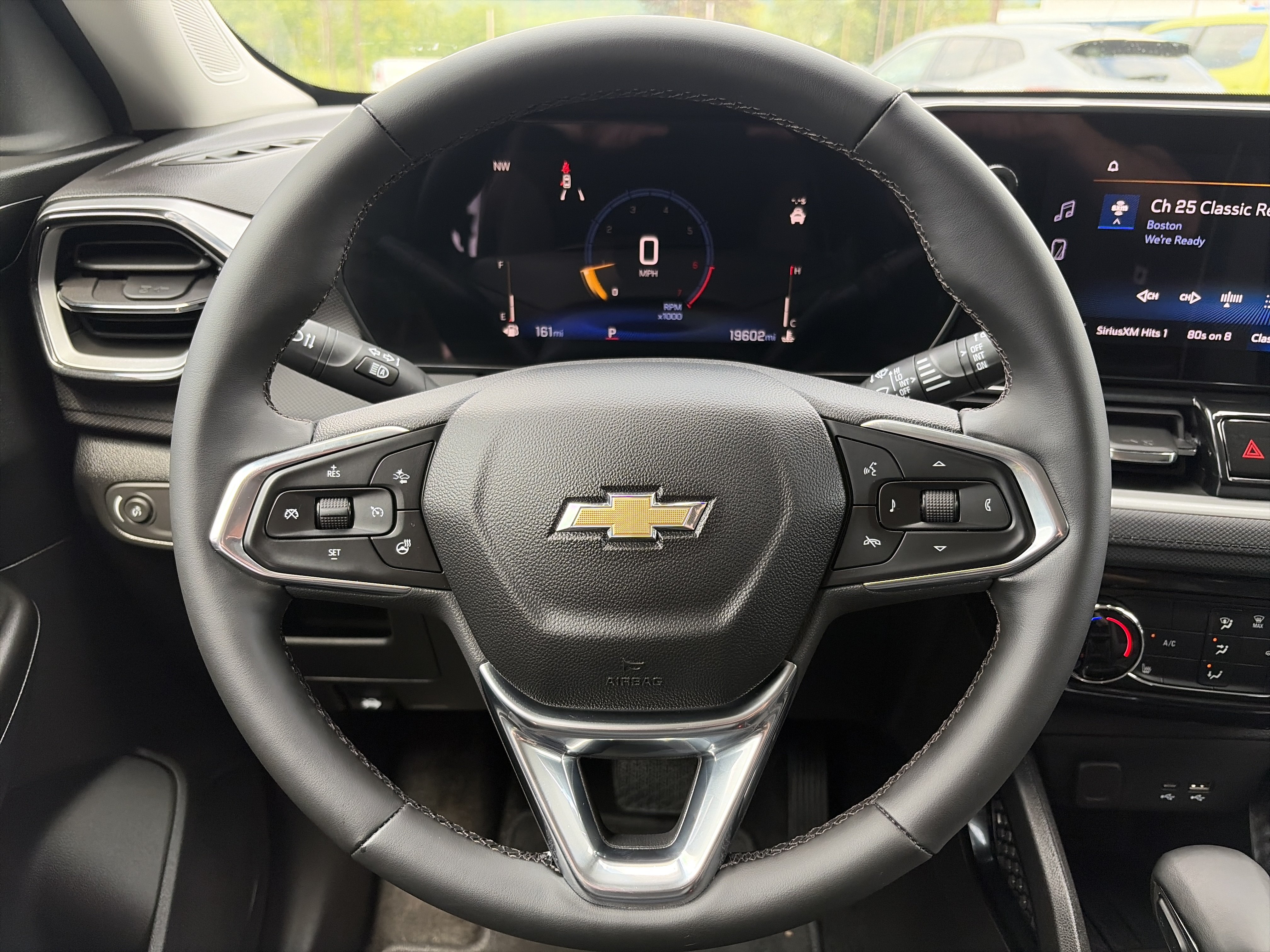 Certified 2024 Chevrolet TrailBlazer LT w/ LT Cold Weather Package FWD image 17