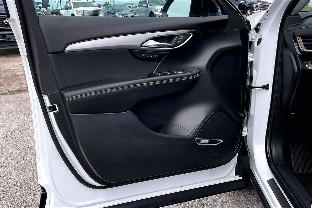 Used 2024 Buick Envision Sport Touring AWD/4WD image 17