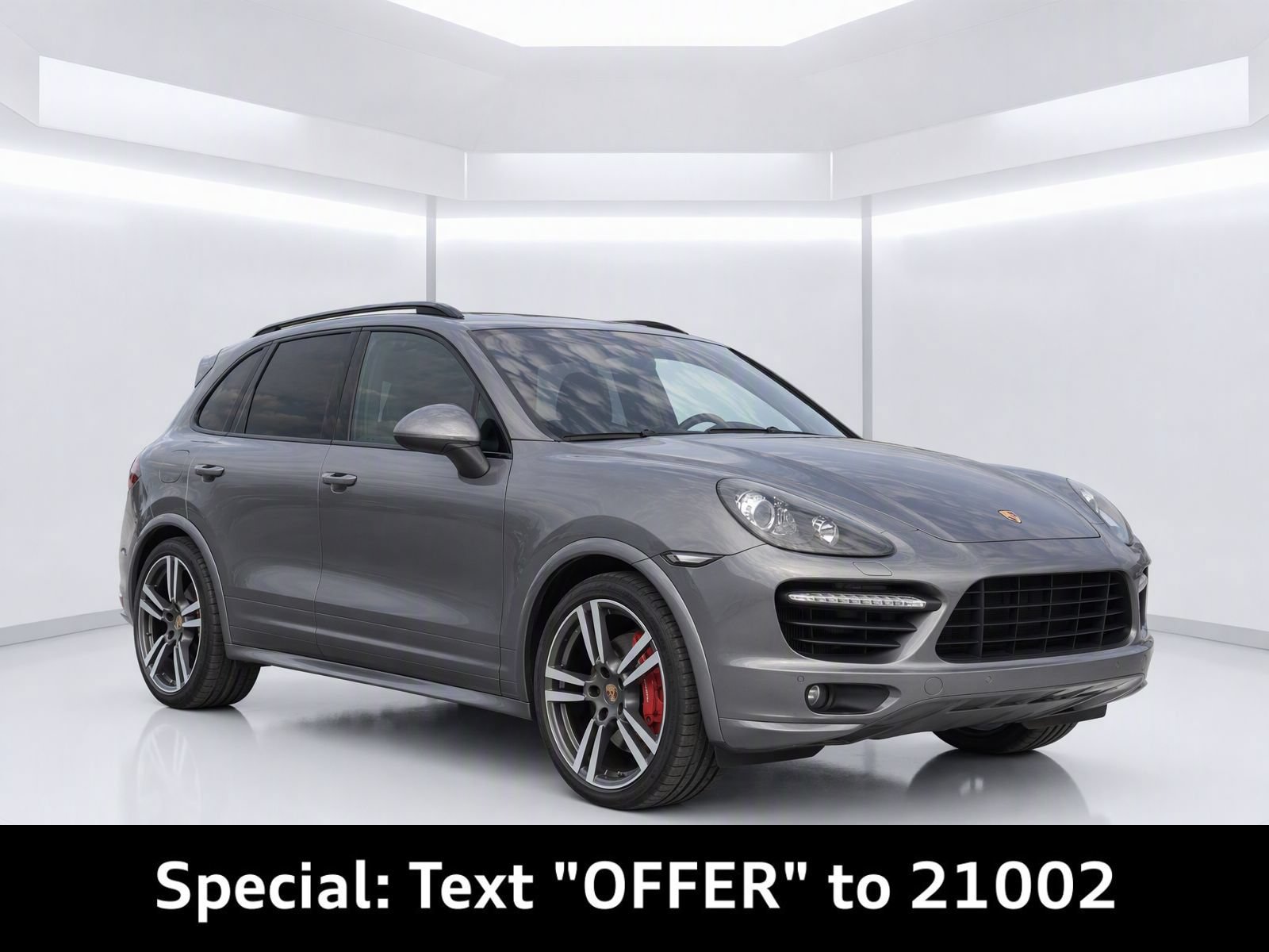 Used 2013 Porsche Cayenne GTS AWD/4WD image 26