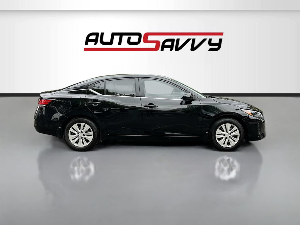 Used 2025 Nissan Sentra S FWD image 8
