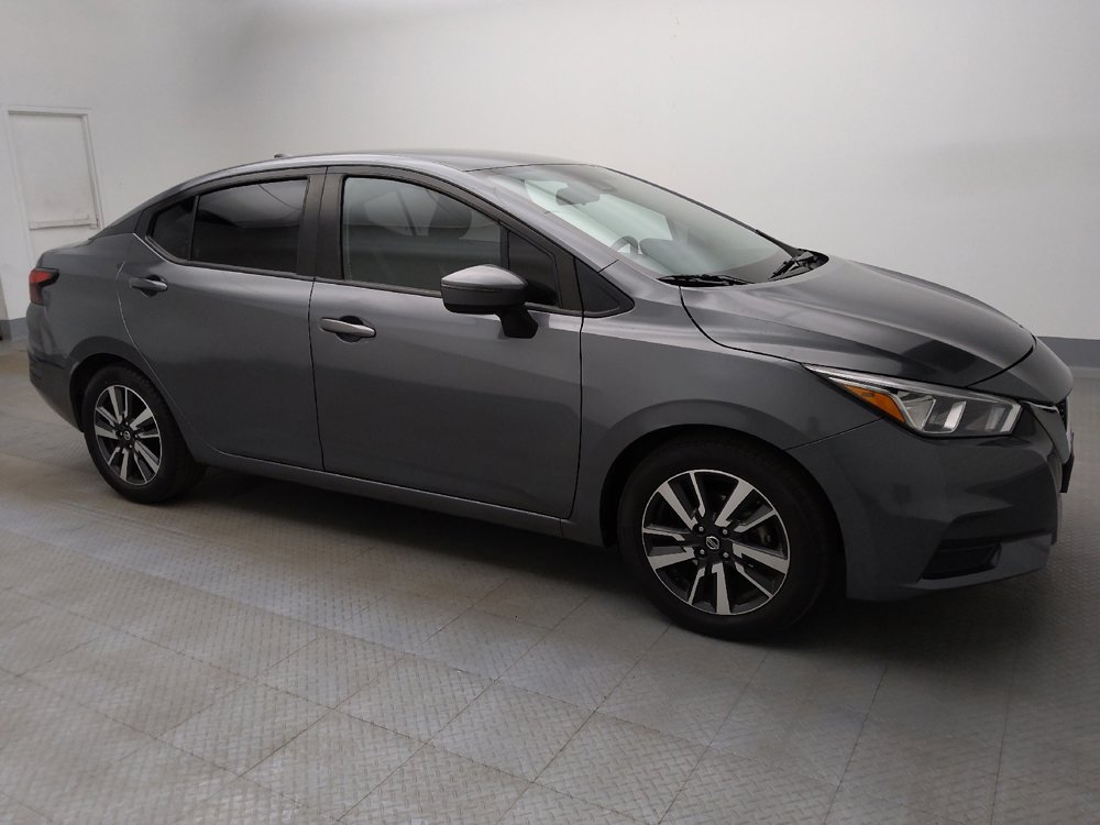 Used 2021 Nissan Versa SV FWD image 11