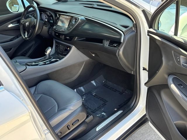 Used 2019 Buick Envision Essence FWD image 31