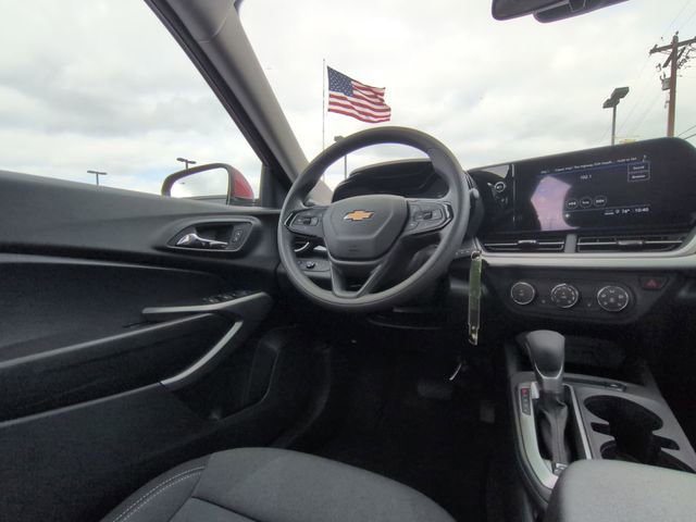 New 2026 Chevrolet Trax LS w/ LS Convenience Package image 7