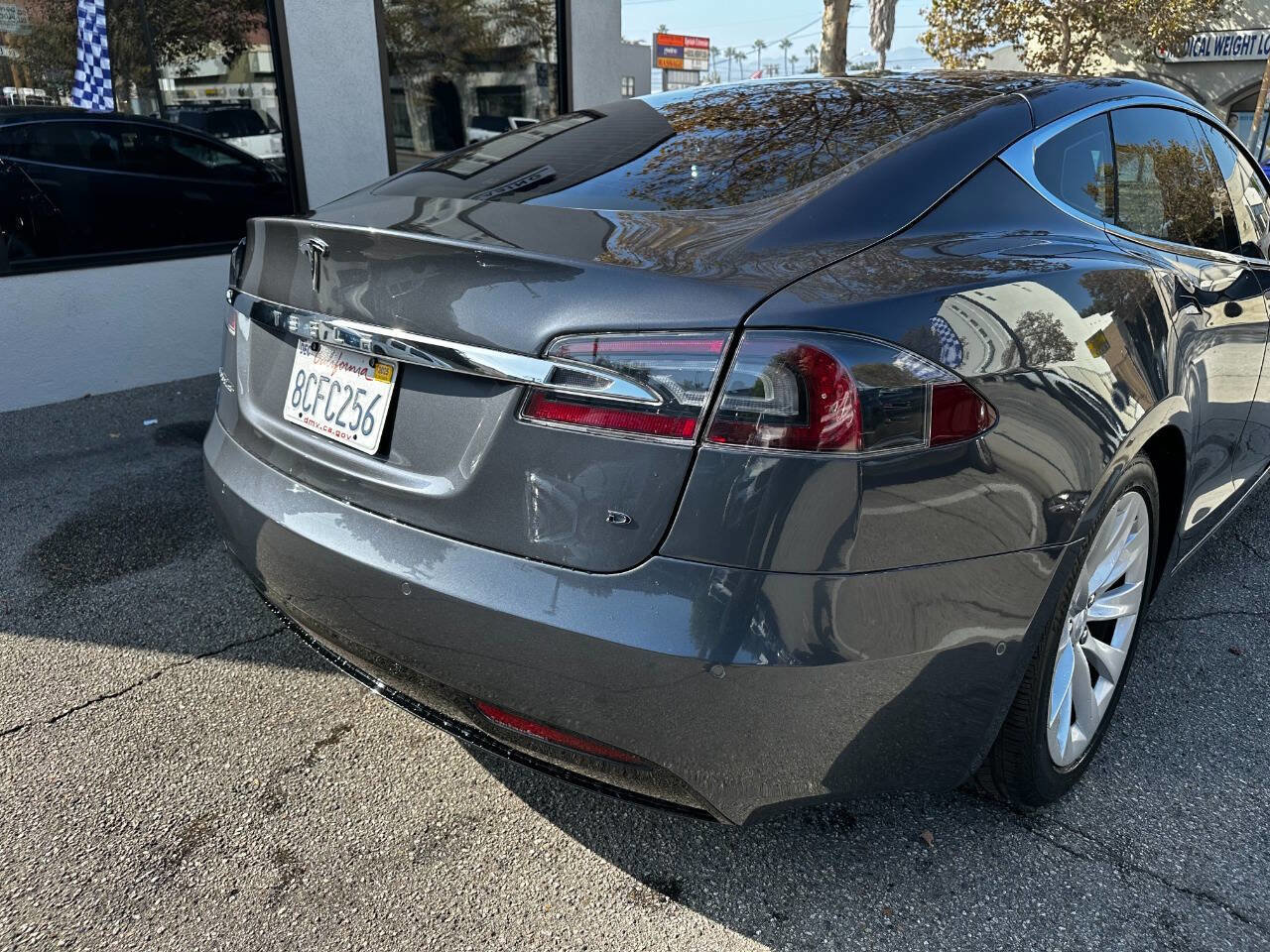 Used 2017 Tesla Model S 75D image 19