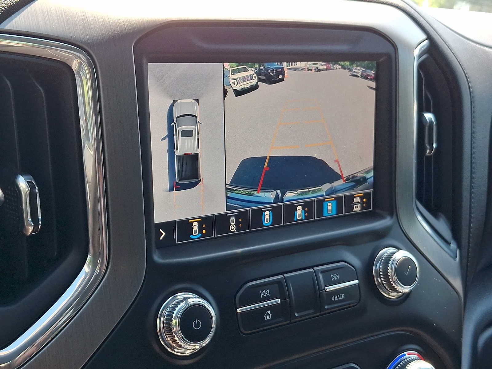 Used 2022 GMC Sierra 1500 Denali w/ Denali Reserve Package AWD/4WD image 21