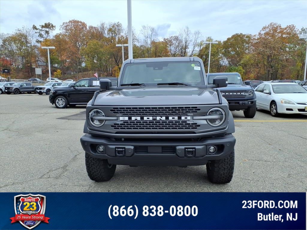 New 2025 Ford Bronco Badlands AWD/4WD image 2