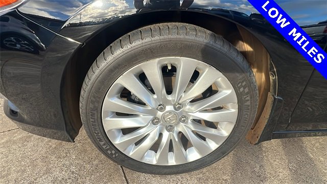 Used 2014 Acura RLX w/ Technology Package image 9